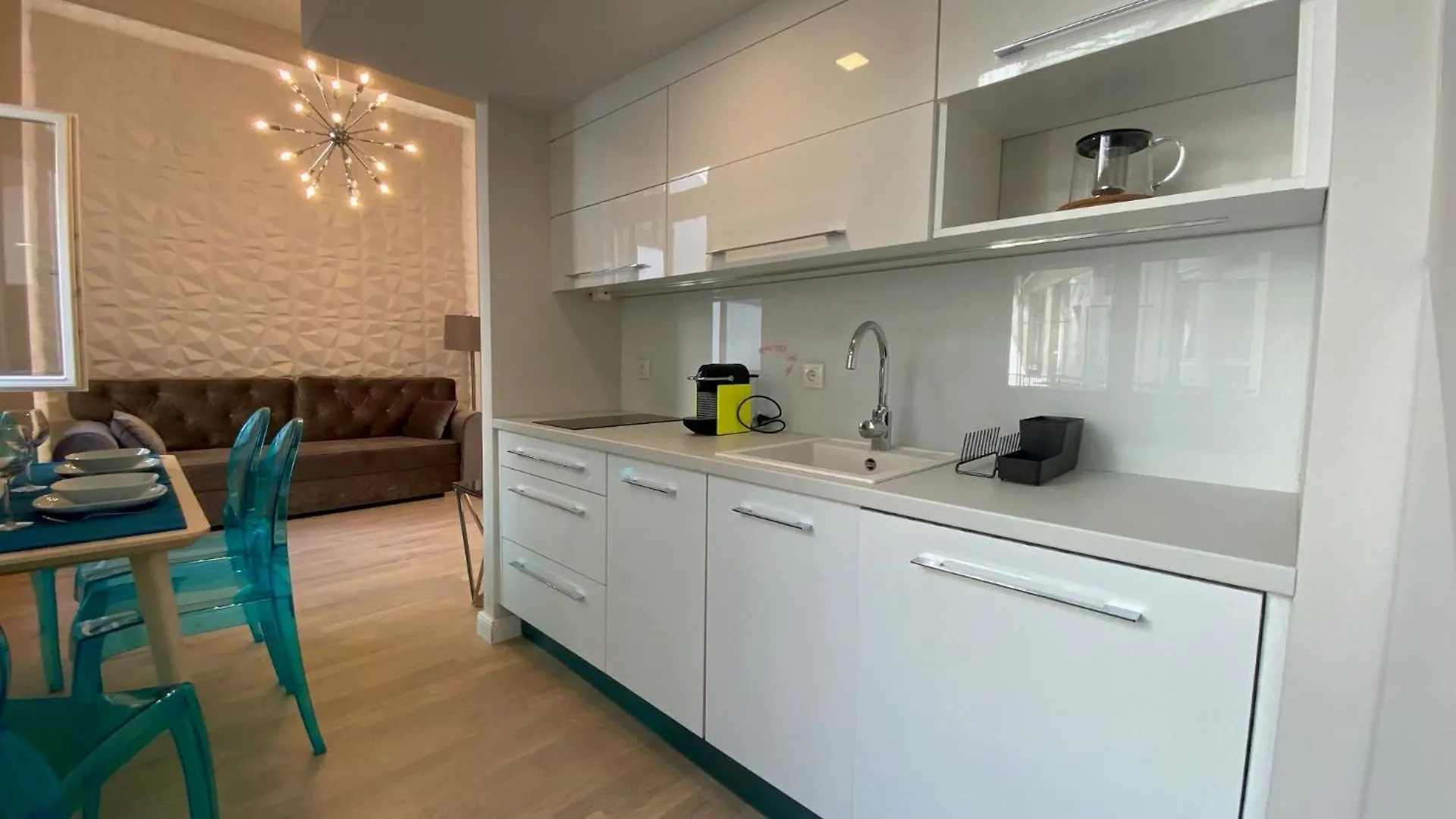 Stylish Apartment Near The River Budapest